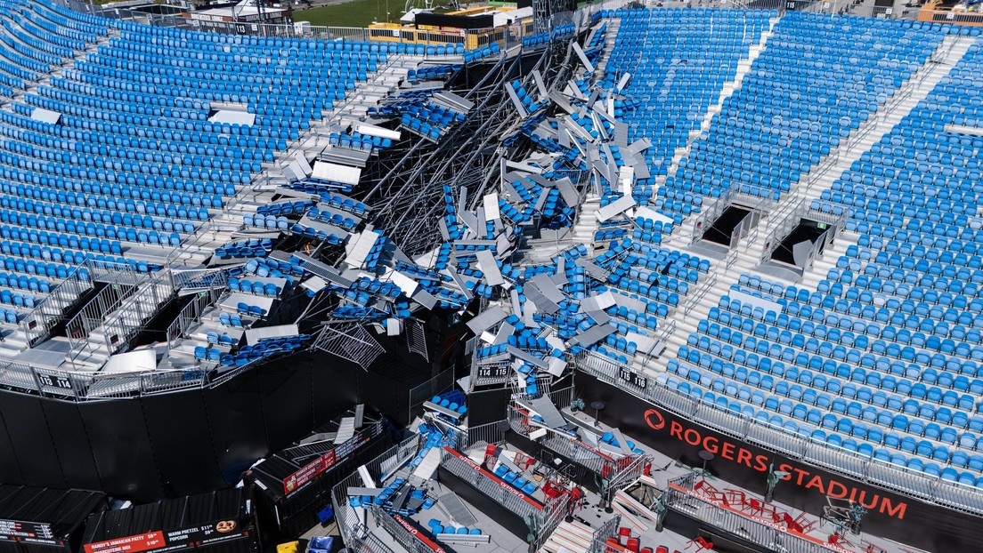 uertes tormentas destrozan gradas y estructuras de un estadio en Canadá