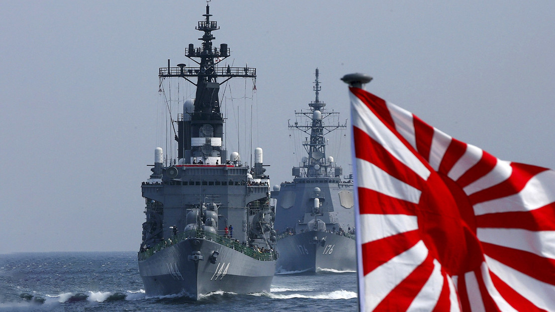 Submarinos nucleares, misiles hipersónicos y cazas avanzados: cómo la 'espada samurái' vuelve a surgir en Oriente