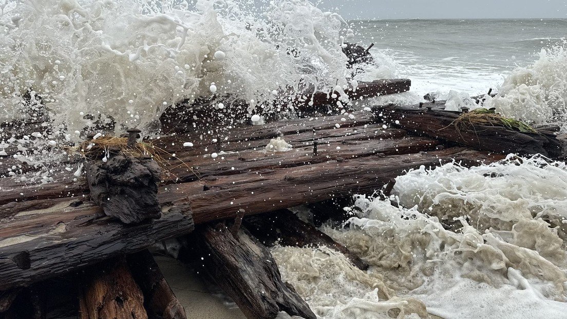 Tormenta deja al descubierto algo asombroso de casi 150 años en EE.UU. (VIDEOS)