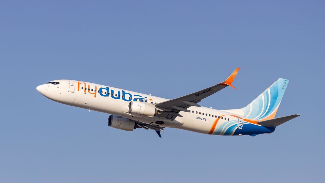 Copiloto reducido tras presunto intento de estrellar un avión de pasajeros rumbo a Israel: qué se sabe hasta ahora
