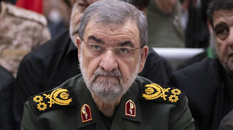 Irán advierte sobre su "nueva estrategia" que "destrozará los cimientos" de EE.UU.