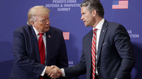 "Les diste una buena paliza": Trump felicita a Hegseth por el "buen trabajo de anoche en Irán"