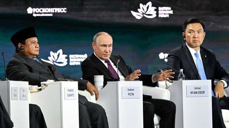 Putin: Amenazar a buques y aviones civiles es "terrorismo de Estado"