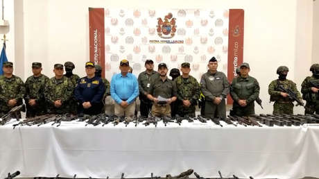 Rodeado de cadáveres: De la Espriella ofrece un polémico parte de seguridad (VIDEO)