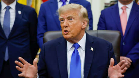 Trump arremete contra los "traidores" que dicen que EE.UU. no tiene municiones