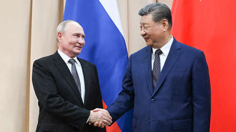 Contraofensiva dinámica del Grupo de Shanghái: Putin en Vladivostok y Xi en Egipto