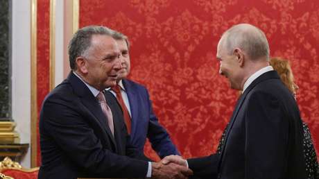 Enviado de Trump agradece a Putin alto el fuego de 3 días para garantizar su segura llegada