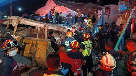 Explosión de pirotecnia deja al menos nueve muertos en una fiesta patronal en México