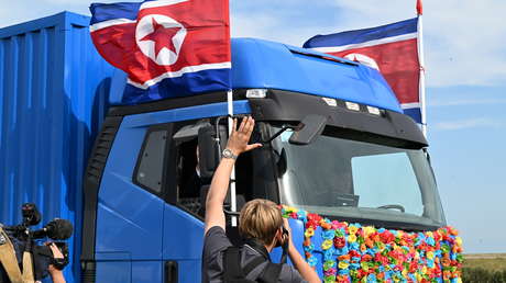 VIDEO: Nieto de héroe ruso que salvó a Kim Il-sung inaugura puente automovilístico entre Rusia y la RPDC