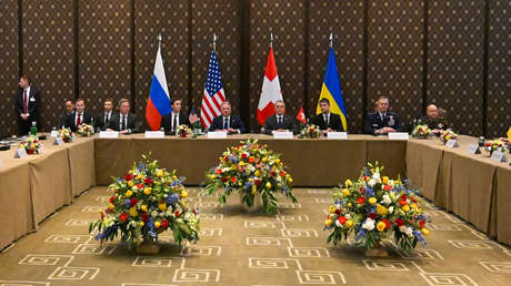 Kremlin: Cuanto más se retrasen las negociaciones, peores serán las condiciones de paz para Kiev