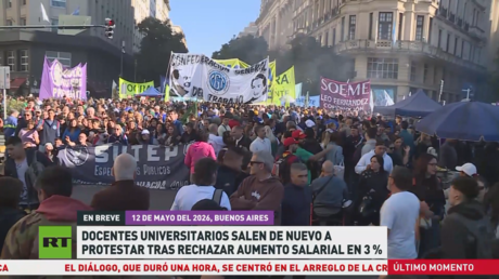 Docentes universitarios argentinos protestan en rechazo a aumento salarial de solo un 3 %