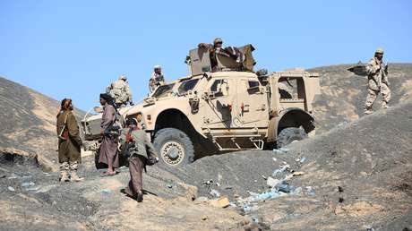 Hutíes frustran avance de fuerzas yemeníes, destruyen blindados y capturan combatientes (VIDEO)