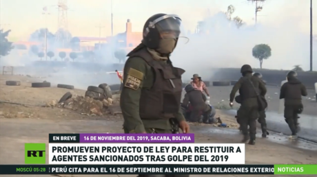 Promueven proyecto de ley para restituir a agentes sancionados en Bolivia tras el golpe de 2019