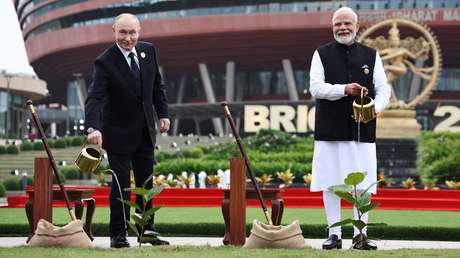 VIDEO: Líderes de los BRICS plantan árboles en una ceremonia simbólica