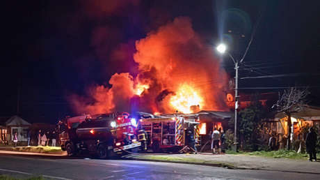 Incendio arrasa residencia de adultos mayores y deja 16 muertos en Chile (VIDEOS)
