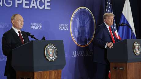 Lavrov: "Si EE.UU. no se hubiera desviado de los acuerdos de Anchorage ya llevaríamos un año sin guerra"