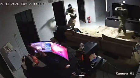 VIDEOS: Falsos agentes antidrogas asaltan la casa de un empresario y roban una caja fuerte