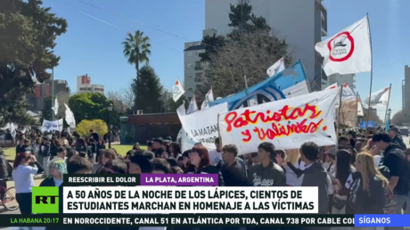 A 50 años de la Noche de los Lápices, cientos de estudiantes marchan en homenaje a las víctimas