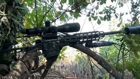 VIDEO: Francotiradores rusos acribillan a balazos drones enemigos