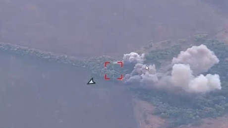 VIDEO: Bombarderos rusos arrasan con bombas guiadas una concentración de tropas enemigas