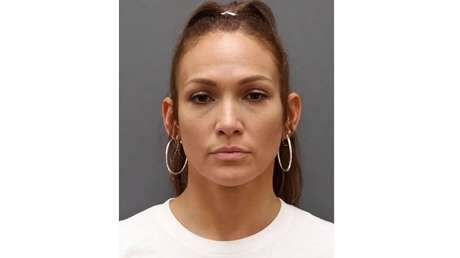 Ladrona se vuelve viral por su asombroso parecido con Jennifer Lopez (FOTO)