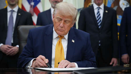 Trump firma el proyecto de ley de  las "infernales" sanciones antirrusas