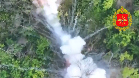 "El enemigo no se esconderá": Ejército ruso destruye fortificaciones y equipo de las FF.AA. de Ucrania (VIDEO)