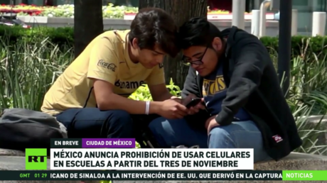 México anuncia prohibición de celulares en escuelas a partir del 3 de noviembre