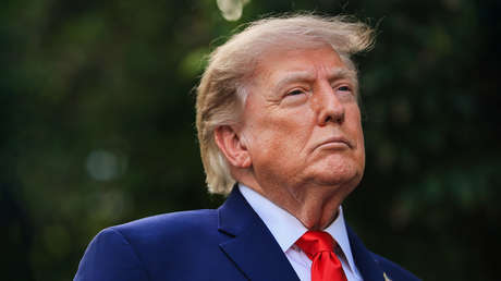 "No es cierto": Trump responde a "los cobardes y traidores" en nueva publicación