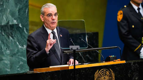 Abinader llama a la ONU a no permitir que las masacres se conviertan "en la normalidad" de Haití