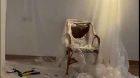 Drogas, AK 47 y un cuarto de torturas: desmantelan organización criminal en España