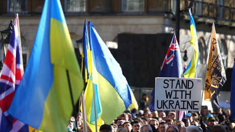 Moscú: Londres "arriesga su propia seguridad" al apoyar a Kiev