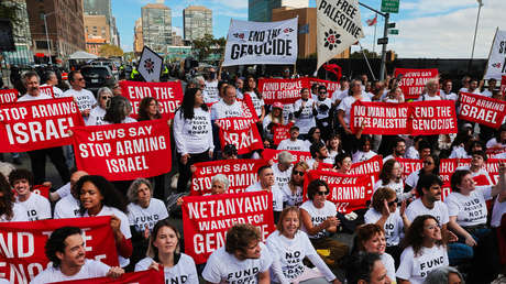 VIDEO: Protestan en Nueva York contra Netanyahu antes de su discurso en la ONU