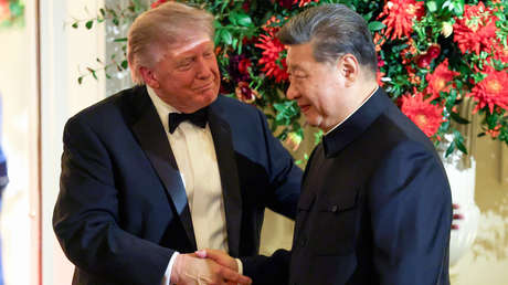 Xi llegó con su propio termo a la cena con Trump ¿Qué hay detrás?