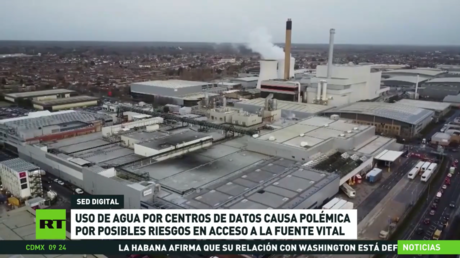 Uso de agua por centros de datos causa polémica por posibles riesgos en acceso a la fuente vital