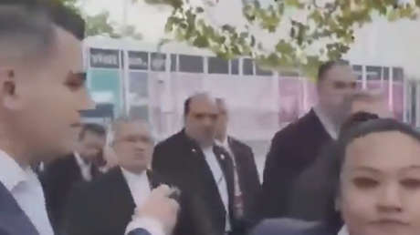 Irán no se presta al 'show': delegación iraní deja plantado a presentador de un medio opositor (VIDEO)