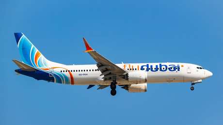 El avión de pasajeros de Flydubai que declaró emergencia aterriza en Arabia Saudita