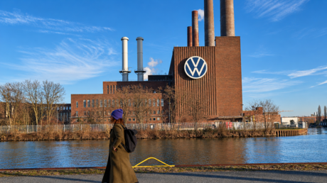 El drástico paso de Volkswagen en medio de la crisis automotriz europea