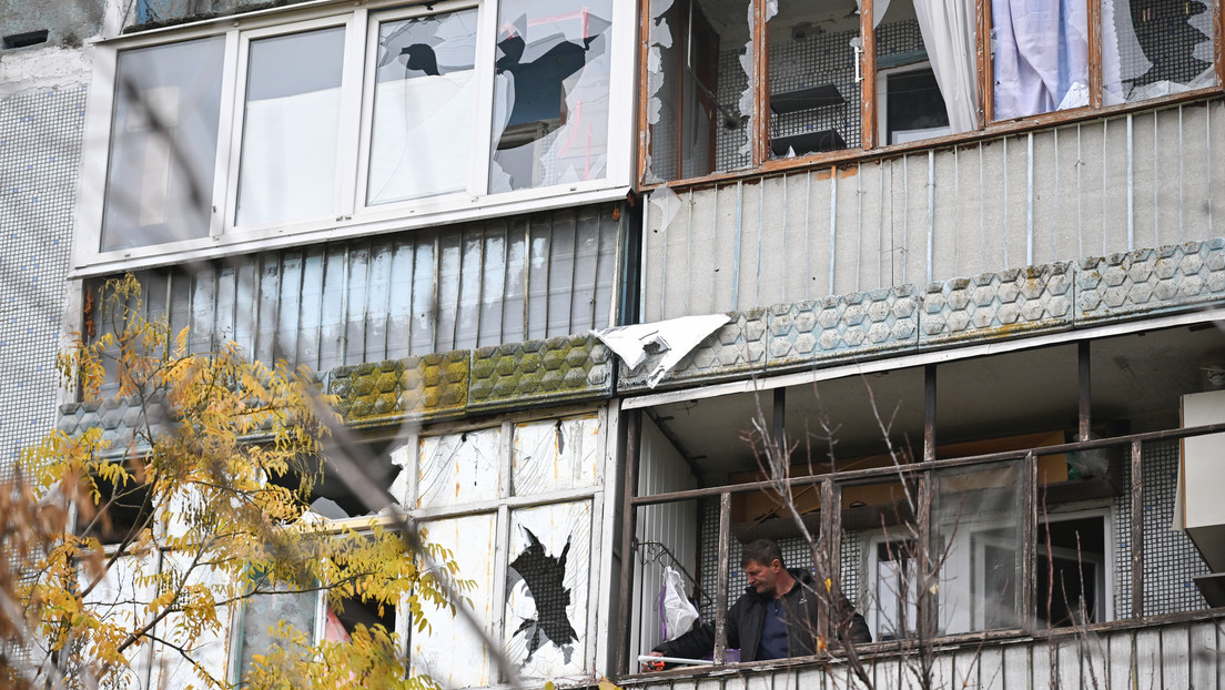 La ciudad de la mayor central nuclear de Europa, "al borde del desastre humanitario" por los bombardeos de Kiev