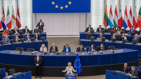 Kremlin le aconseja a Europa "contener las emociones"
