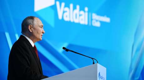 Putin interviene en el foro internacional de Valdái