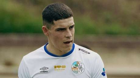 Futbolista español sufre un paro cardíaco en EE.UU. y su familia pide ayuda para los gastos médicos