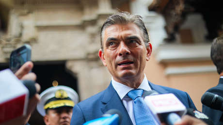 Rodrigo Paz promulga una ley que permite apartar al fiscal general de Bolivia y nombrar un interino