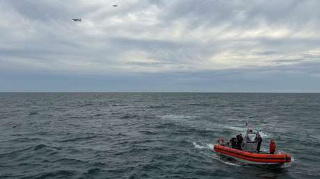 Hallan escombros de un avión desaparecido con 6 personas a bordo rumbo a EE.UU.