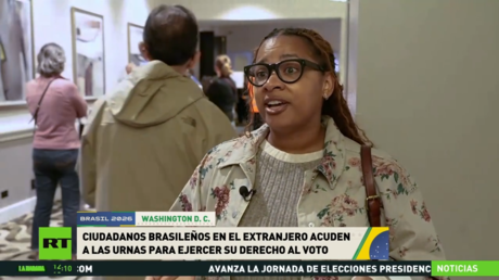 Ciudadanos brasileños en el exterior acuden a las urnas para ejercer su derecho al voto