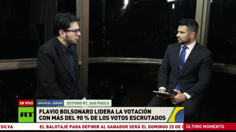 Analista atribuye la sorpresiva ventaja de Bolsonaro en las elecciones presidenciales al peso de las redes sociales