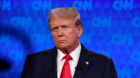 El momento en que Trump estalla contra una reportera tras pregunta sobre voto latino (VIDEO)