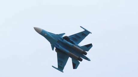"Un éxito de ventas indiscutible de la aviación": Fuerzas rusas reciben un lote de Su-34 (VIDEO)