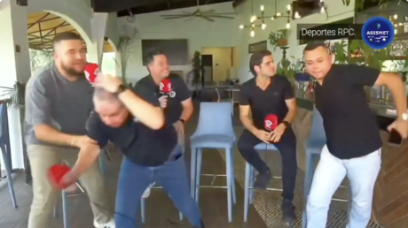 VIDEO: Terremoto en Panamá sorprende en vivo a periodistas y los obliga a salir corriendo