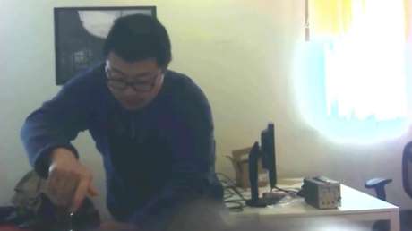 Envenenó a una compañera y una cámara lo delató (VIDEO)